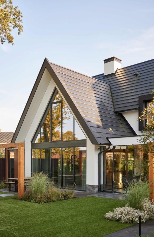 Luxe villa Bentelo achterkant