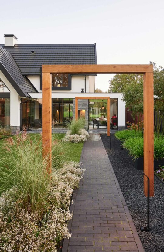 Luxe villa Bentelo achtertuin